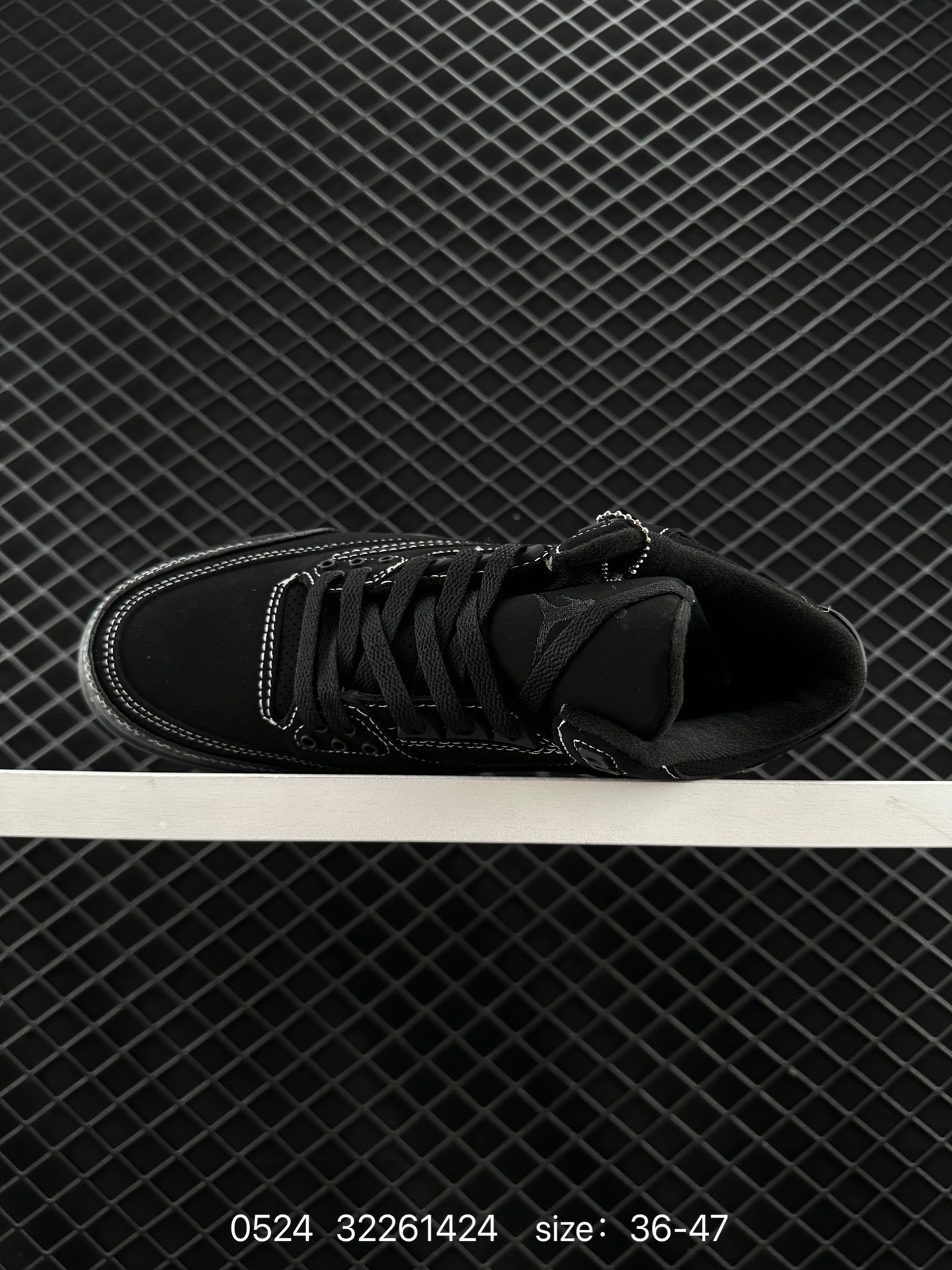 Air Jordan 3 Retro “mocha”